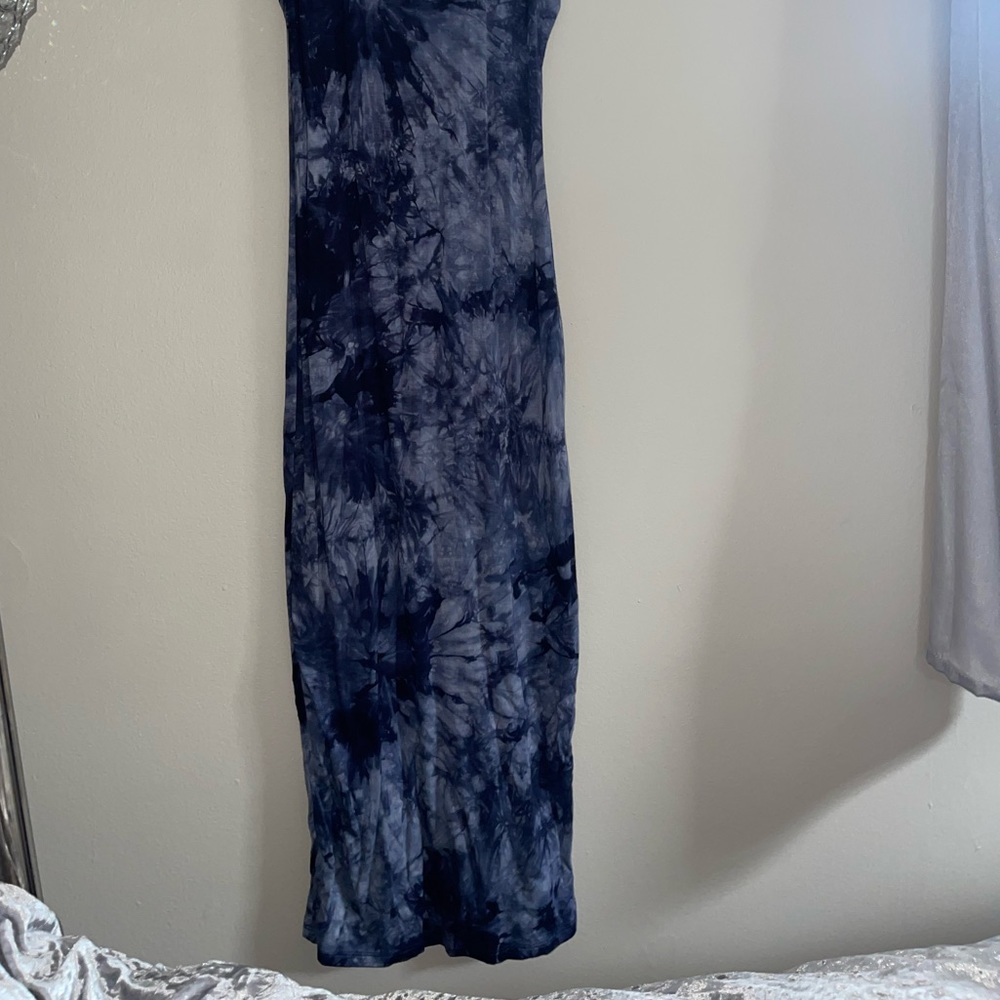Fashion nova; new without tags, navy blue tie dye midi dress; size small - Picture 5 of 5